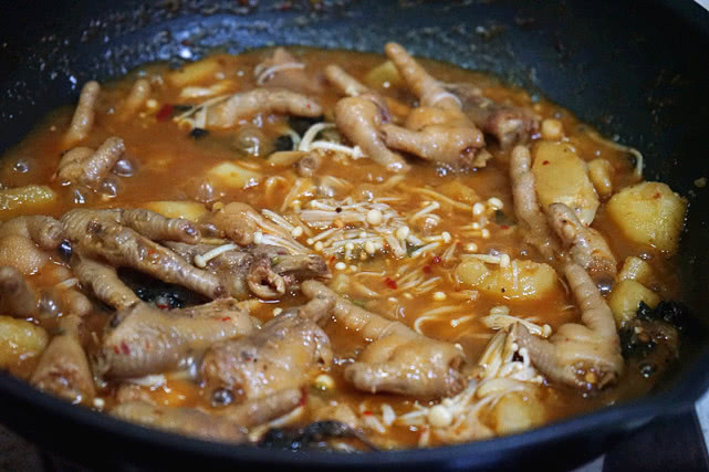 鸡爪不脱骨的凉拌做法,鸡爪脱骨了怎么做好吃