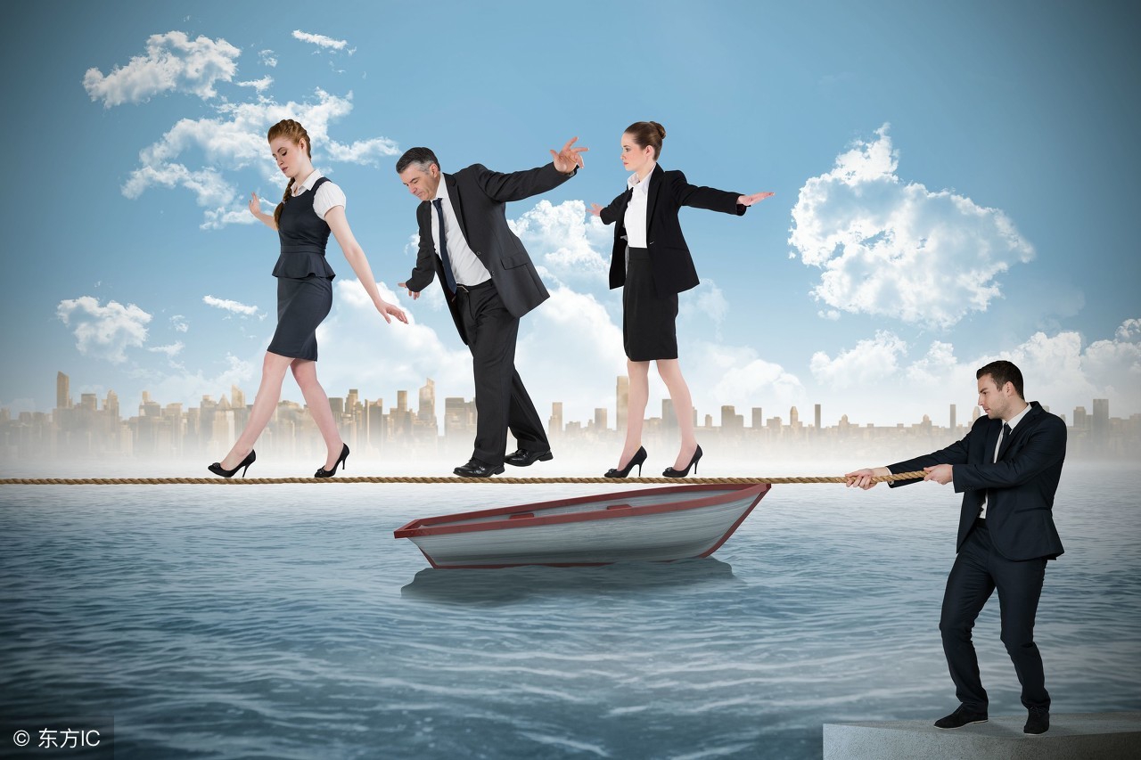 在哪里跌倒就在哪里爬起来去,在哪里跌倒就在哪里爬起来英语