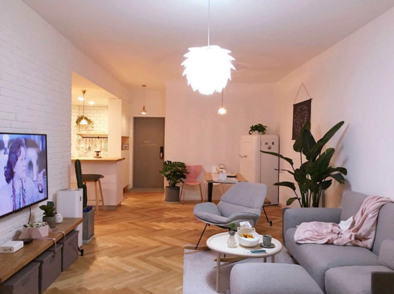 旅行爱好者装修房间,旅行博主改造农村小院