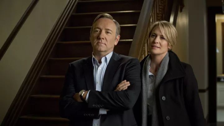 0-3岁儿童启蒙早教学校,早教玩具价格离谱