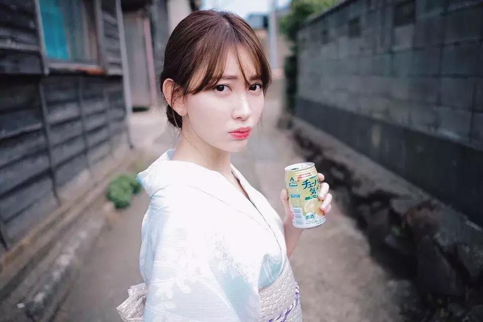 刘某东在美被抓，而日本的这些IT社长忙着和女星谈恋爱