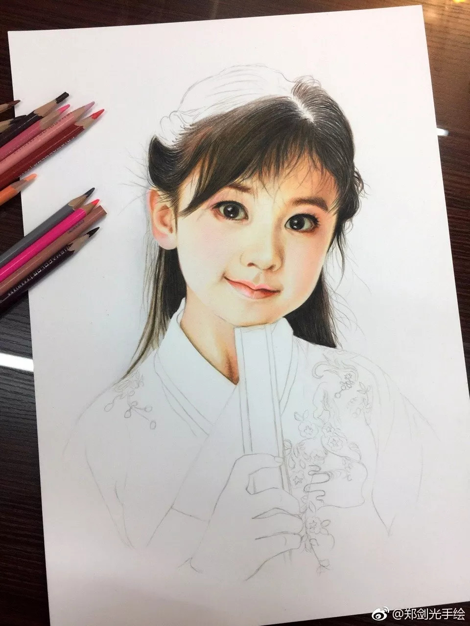 画彩铅感觉层次不够,画画教程7-12岁动漫人物彩铅上色