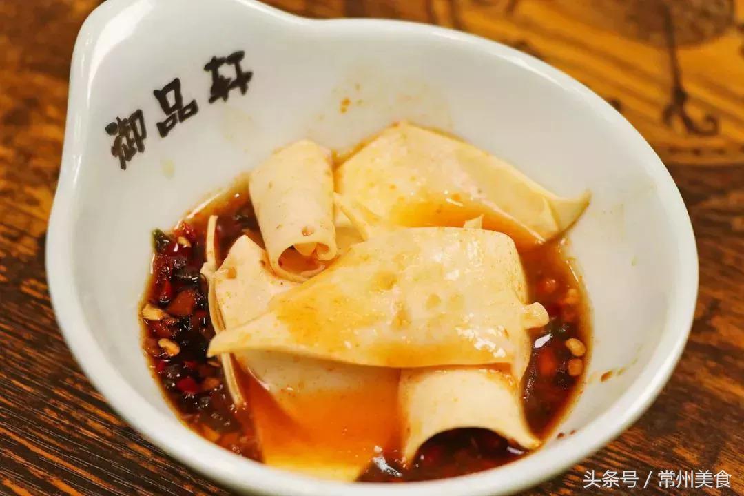 好吃！火锅都被玩坏啦！常州火锅界杀出一匹黑马！自带喷泉特效！