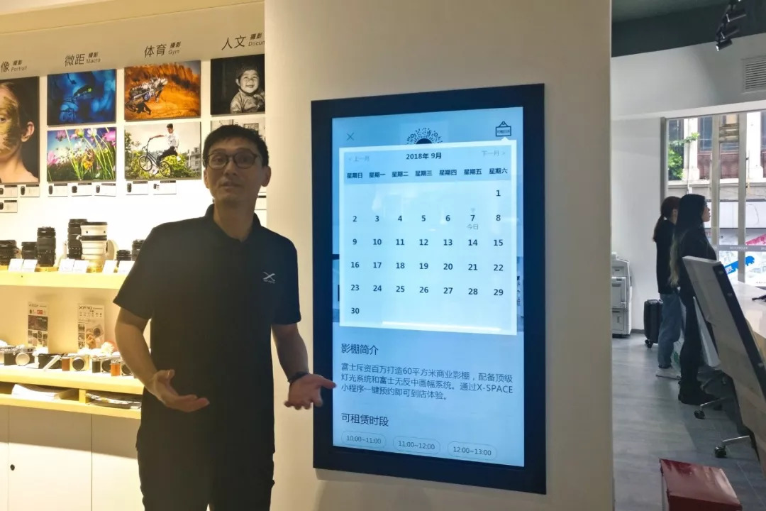 价值百万的电影摄影机,200元的摄影棚