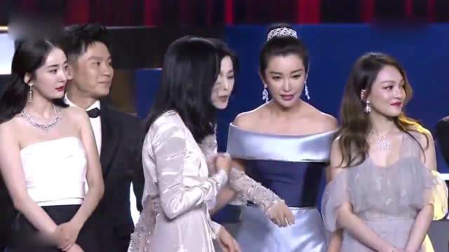 偷学明星抗衰计！周杰伦掉过的奶茶坑，张韶涵成功避过了！