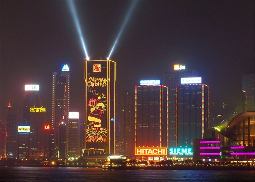 有个地方富豪遍地，东西都是正品而且很便宜，人们都喜欢去那购物