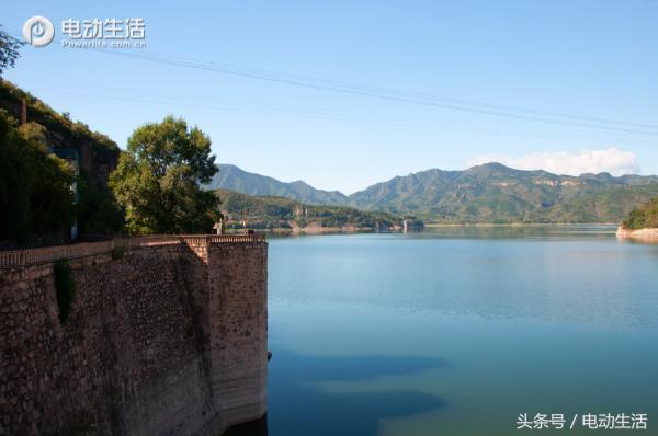 山路陡坡十八弯太刺激,山路上坡多什么电动车合适