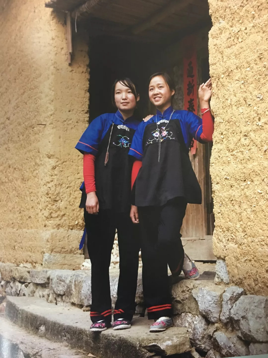 广西壮族服饰,广西百色壮族服饰