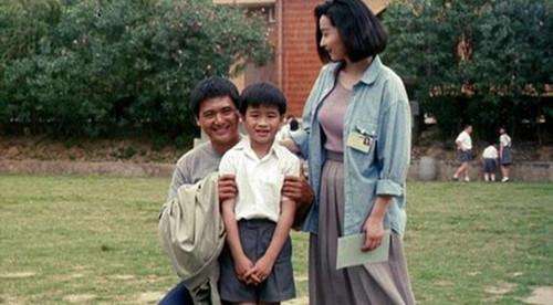 年轻时候的周润发监狱风云,周润发电影监狱风云解说