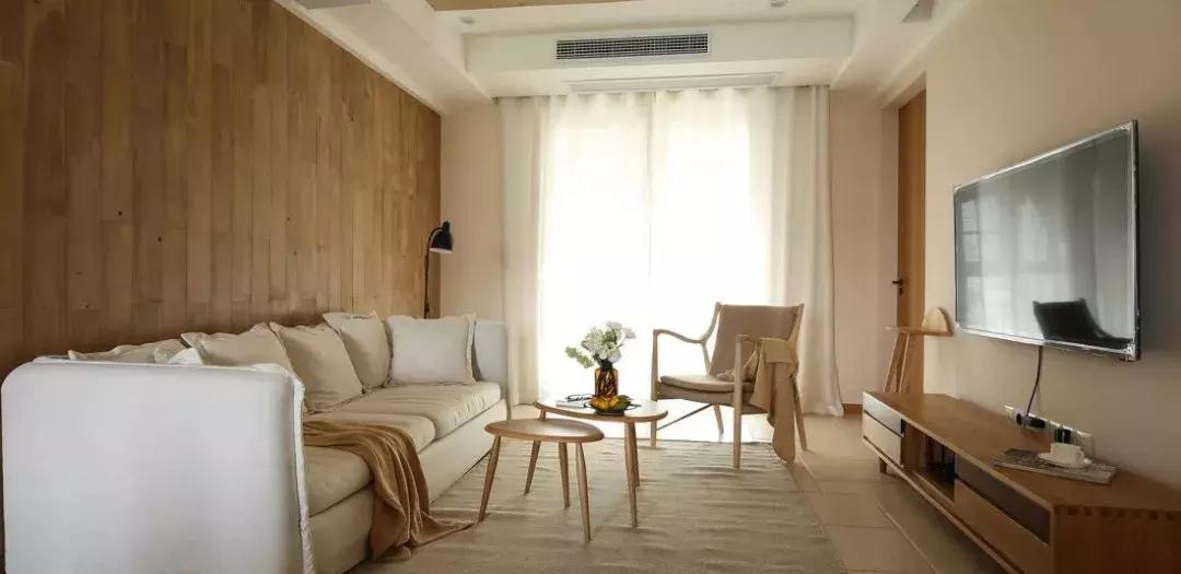 窗帘一丑毁所有！花20万装的新家不如隔壁10万简装