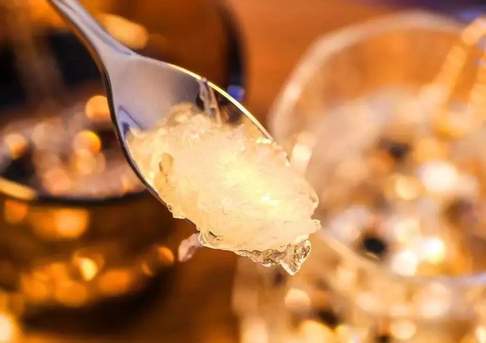 澳门必带手信有哪些,澳门买的手信可以直接带回去吗