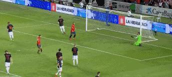 一场造5球！谁能想到世界杯亚军最惨失利是拜这妖星所赐