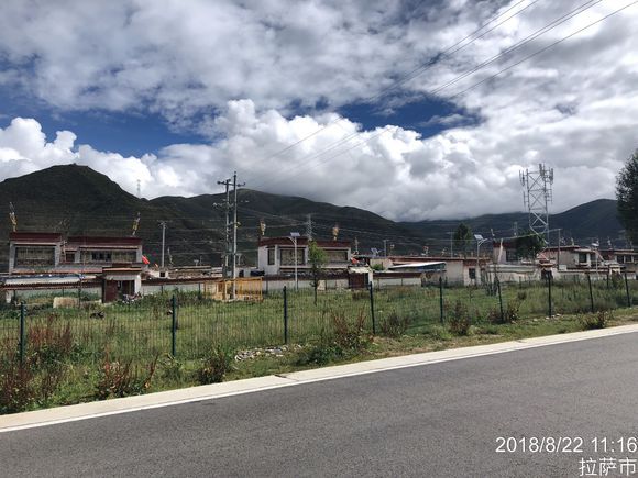 女骑士大踏板摩旅318川藏线 (318川藏线天堂之路)