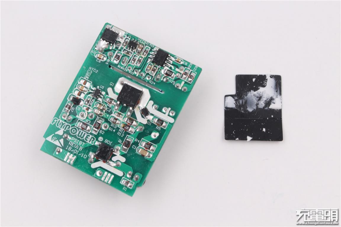 qc3.0快充18w充电器,网易18w快充拆解