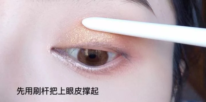 想学韩国粉丝嫁爱豆？你离电眼少女只差一步