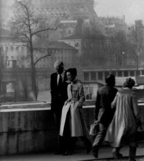 你的风衣原唱,你的风衣完整版