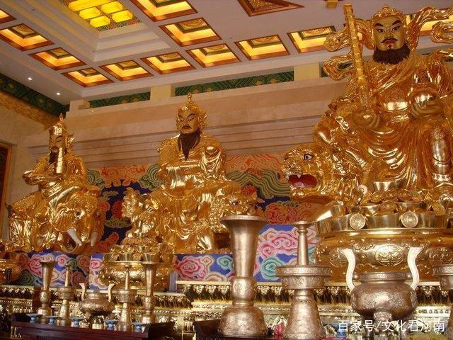 关公财神和哪位神在一块供奉,中国民间信仰的九大财神都是谁