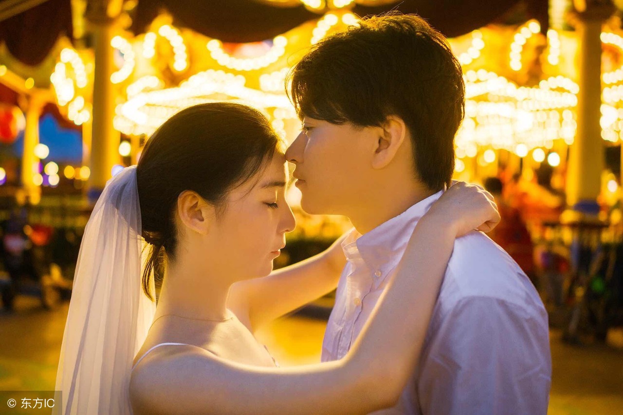 他是她的小叔，同姓同族却在她十六岁那一年夺走她的*夜初**