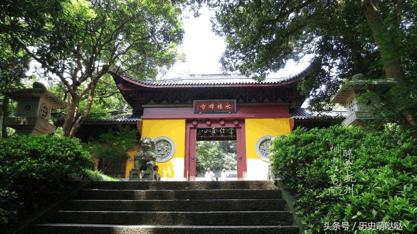 出家当尼姑的高材生,名牌大学毕业却出家当和尚