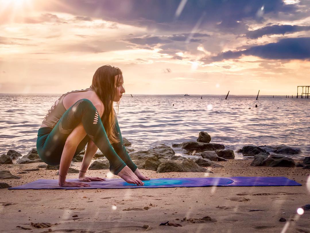 瑜伽和燃脂有氧健身操哪个好,有氧燃脂瑜伽课程