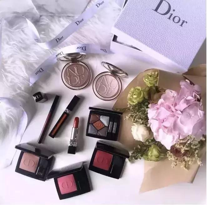 女生秋冬化妆品推荐,秋冬化妆品单品推荐