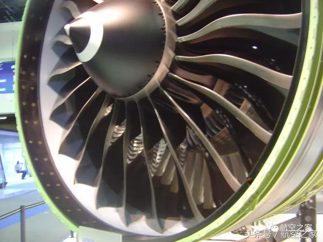 可承受3.63公斤大鸟撞击通用GE90复合材料风扇叶片解析