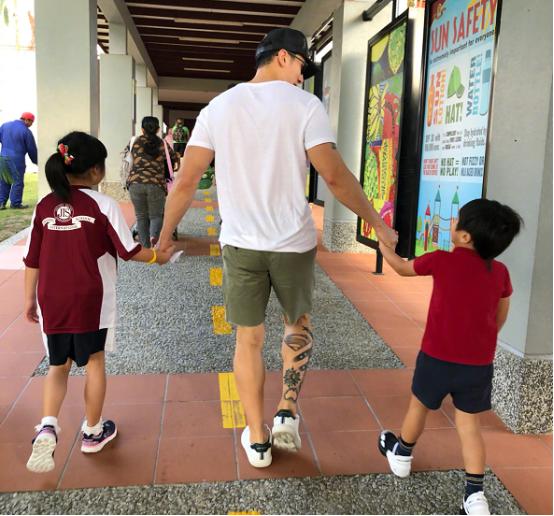 吴尊穿搭分享,吴尊穿什么裤子好看