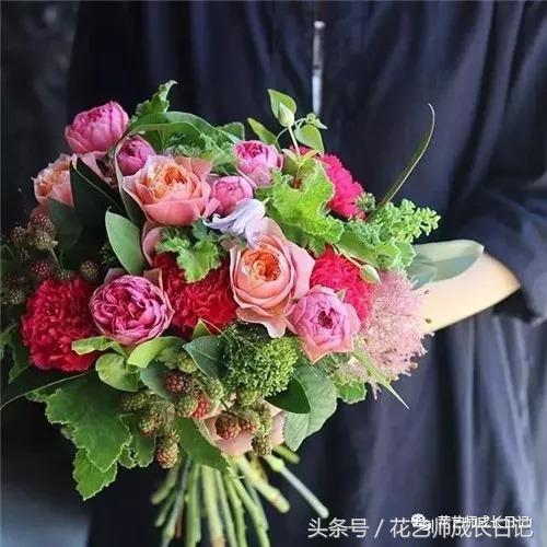 想当花艺师怎么自学,如何成为一个花艺师