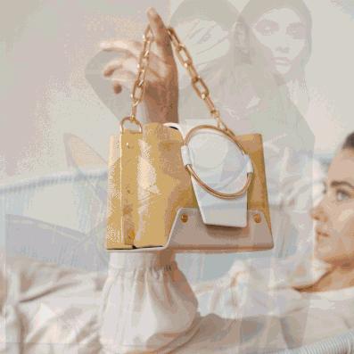 英伦风背什么包,好奇时髦精们今年都在背什么包