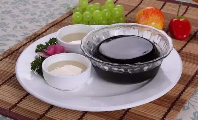 这六种毒零食不能吃,常吃的三种零食其实是药