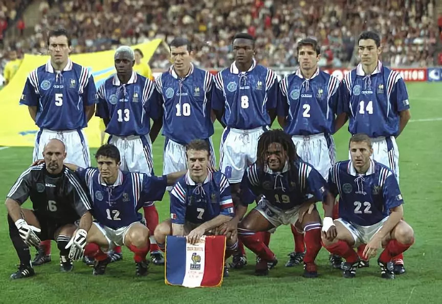 97四国邀请赛巴西对英格兰,97四国邀请赛卡洛斯