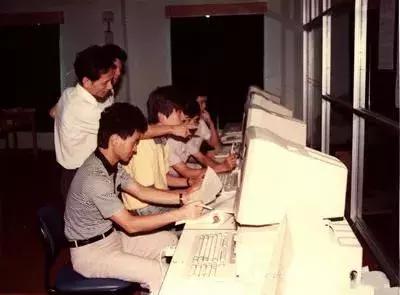 韶关老网友再公布24张照片,带你回去上世纪八九十年代的韶关