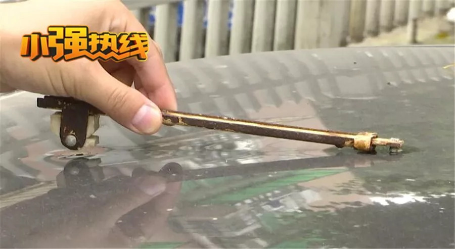 车主高空坠物砸车,高空坠物砸车找谁