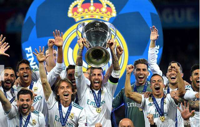 fifa2022和实况2021哪个好玩,选模拟电视还是选数字电视比较好