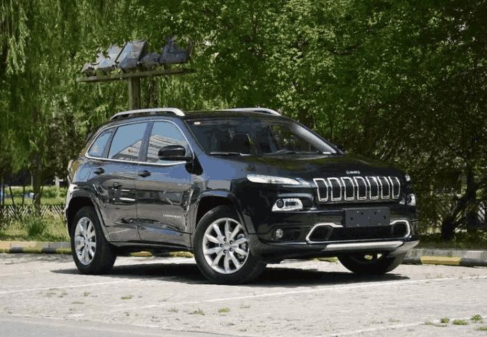 2015款jeep自由光2.4l进口烧机油吗,jeep自由光2.4烧机油4s店怎么解决