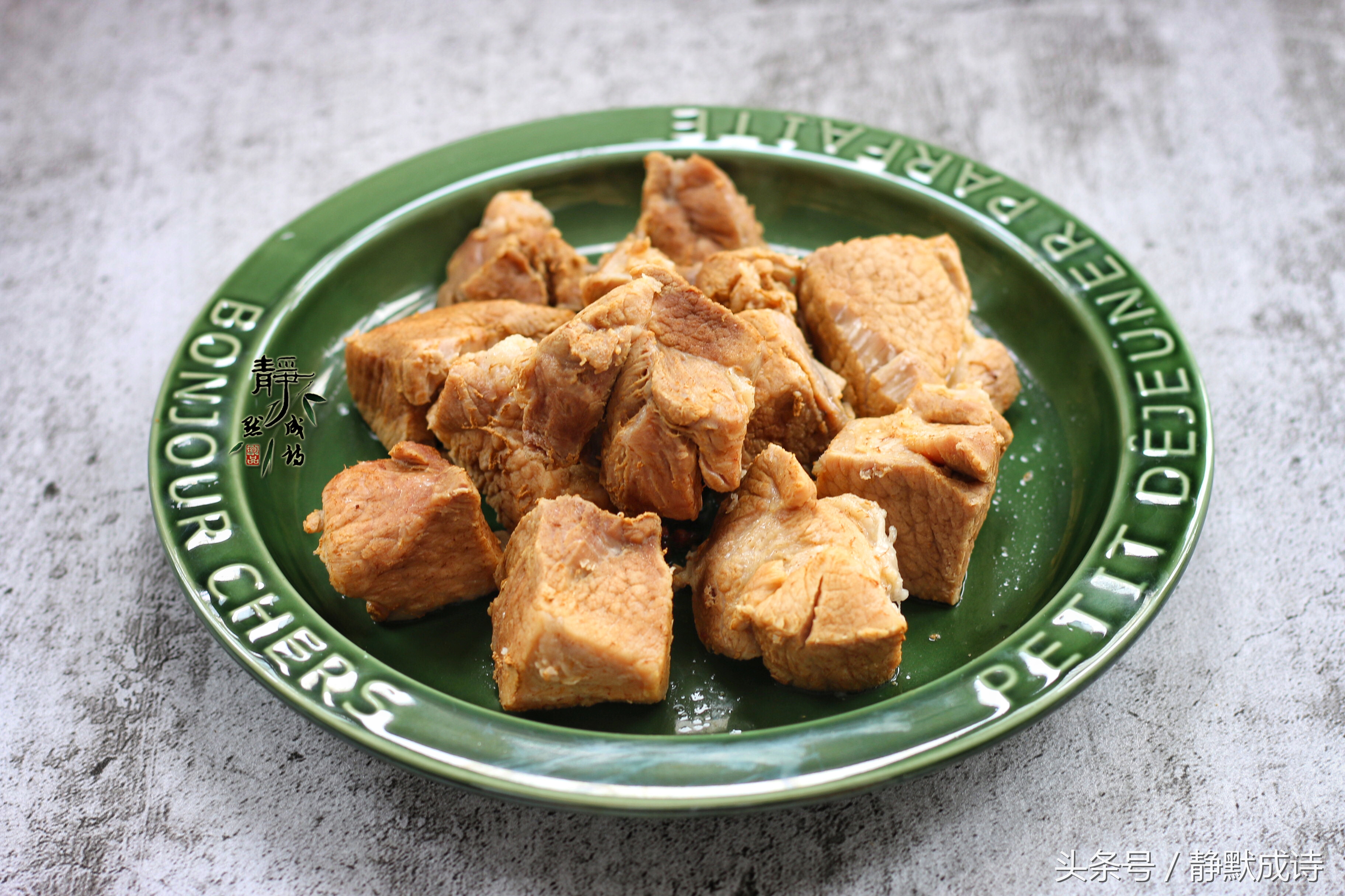 猪肉换个新吃法,不想炒菜教你一个猪肉新吃法