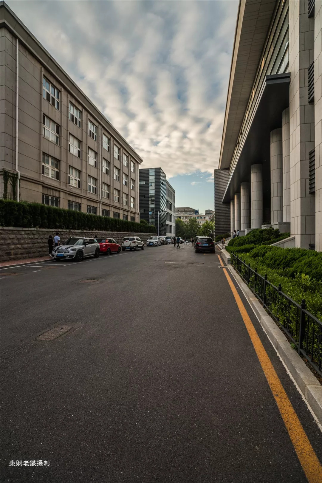 晨光暮色渐更迭,晨光暮色