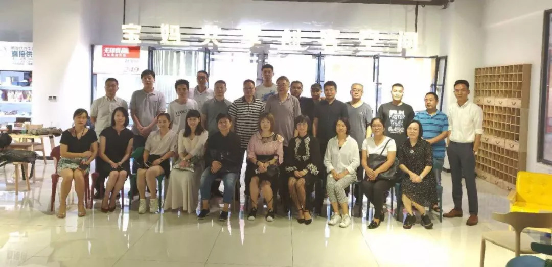 寻找阿庆嫂,找谢大脚