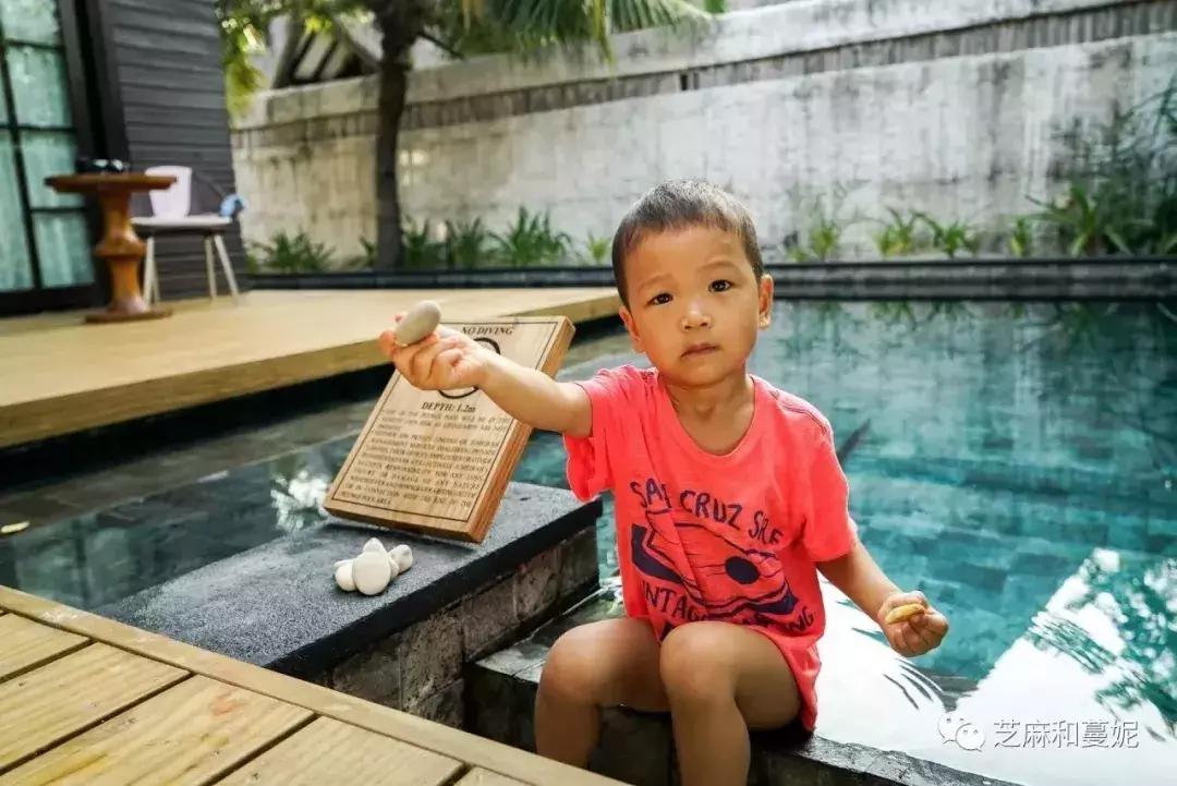 带两个孩子的妈妈去旅行,带两个孩子的妈妈去旅游