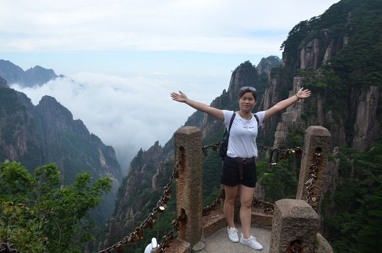 八月的黄山风景,独一无二的一品黄山