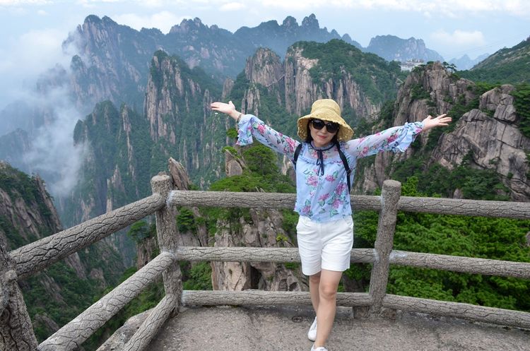 八月的黄山风景,独一无二的一品黄山