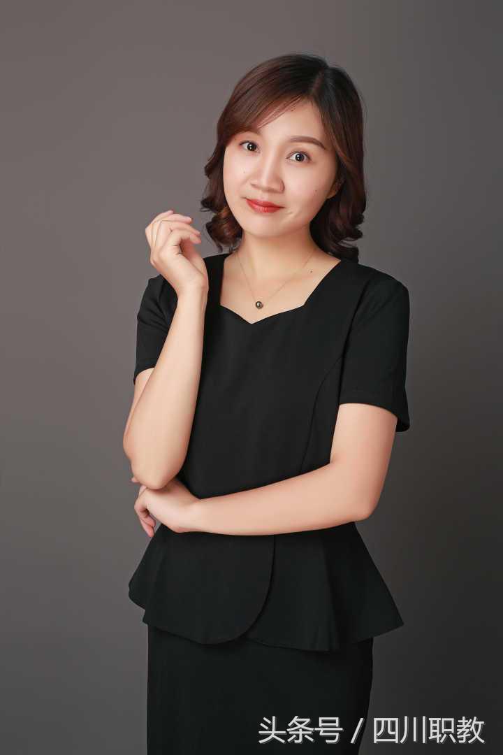 最美教育女教师,最美敬业女老师