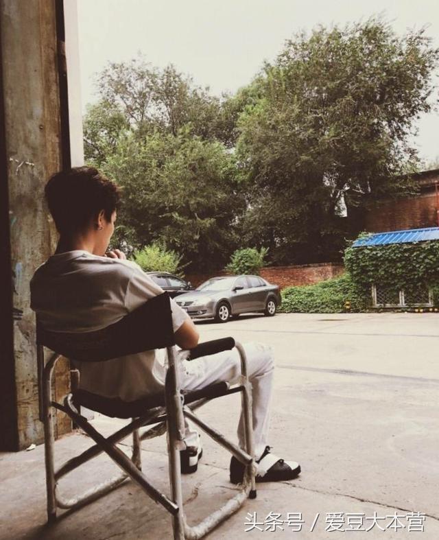 百分九男团什么时候出道的,百分九男团上跑男蔡徐坤