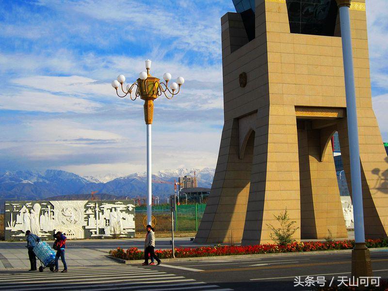 霍尔果斯口岸什么生意多,霍尔果斯边境口岸可以做什么生意