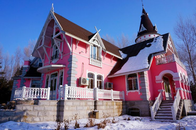 冰城伏尔加:“晴空下的雪域恋歌”让你知道旅行和旅游是两码事!