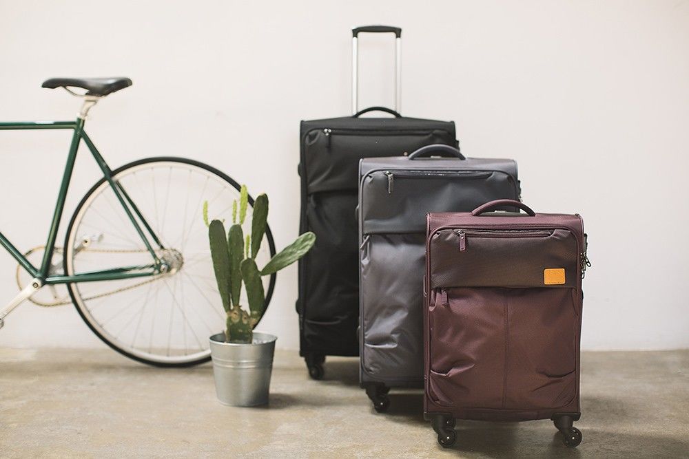 旅行箱卡扣锁跟拉链哪个更轻便,旅行箱航空锁怎么用