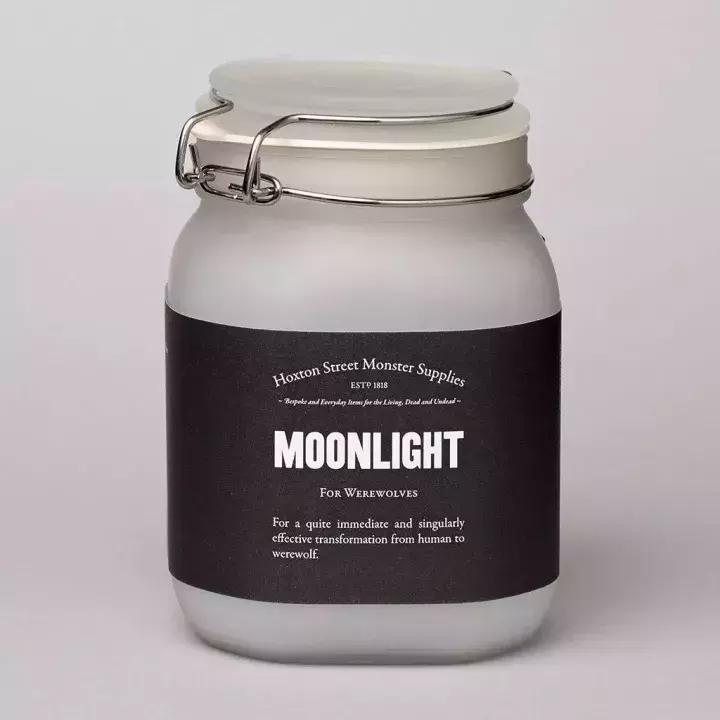 这家怪物用品商店一本正经的胡说八道，背后是竟然他们