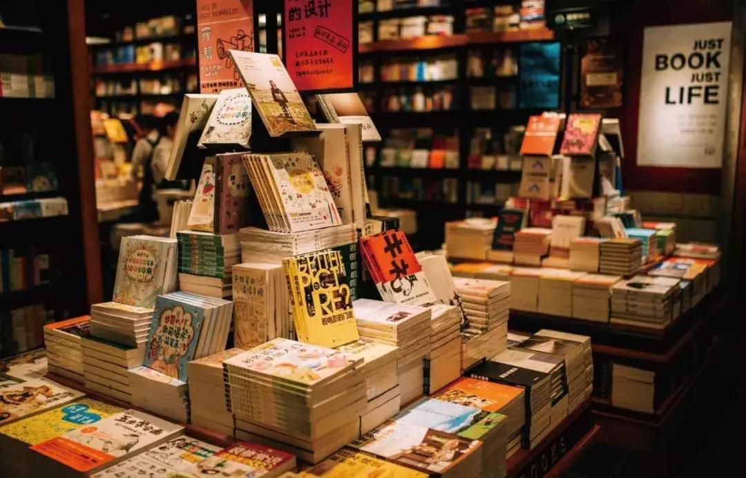 新晋高颜值商场LuOne来了!风铃幕墙穹顶天窗……一站式满足