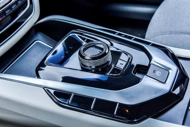 最大续航570公里，售价不到15万，这辆纯电动车上市就卖出6000台