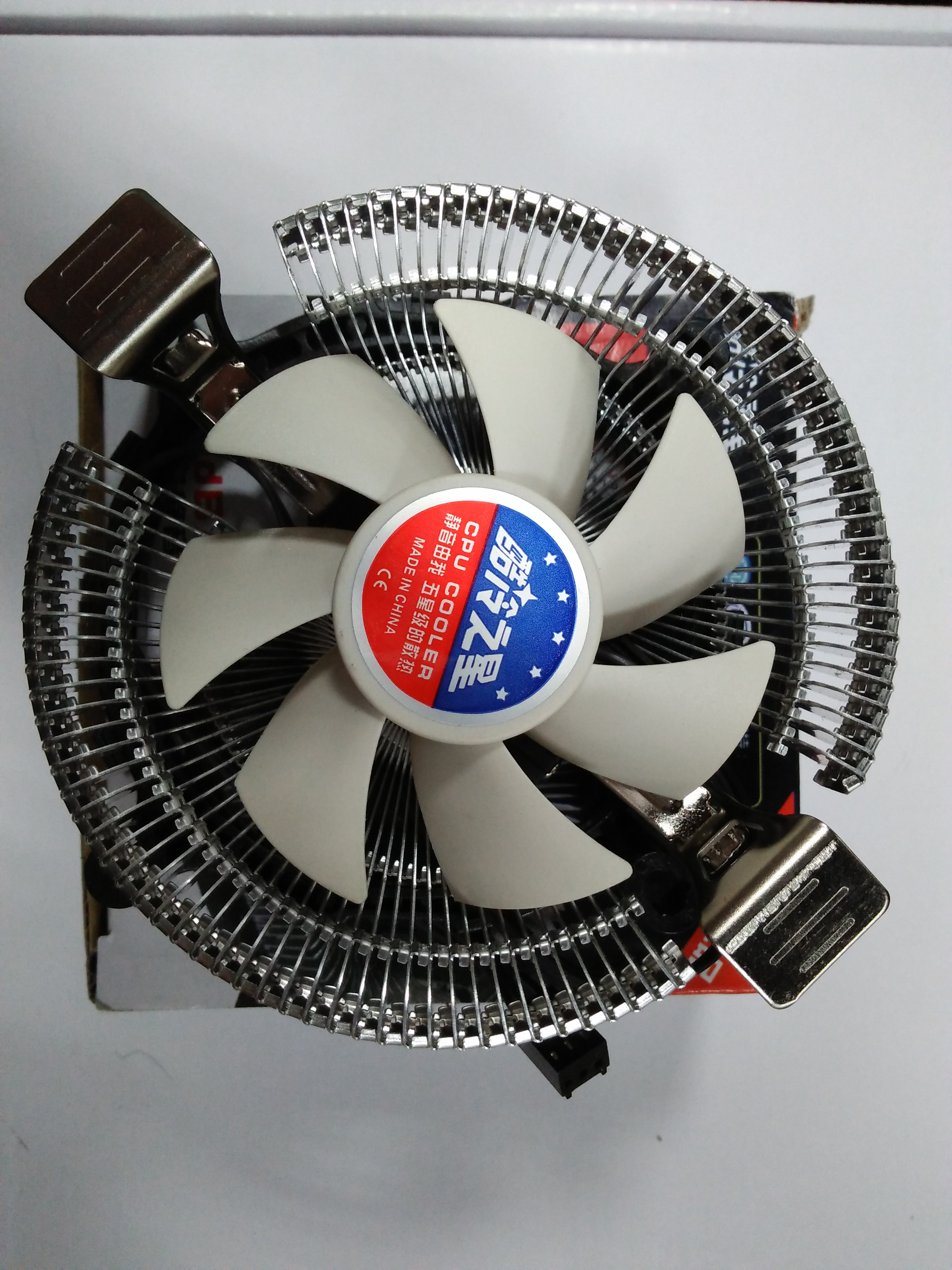 吃鸡机器总死机,自己组装电脑玩吃鸡老是崩溃